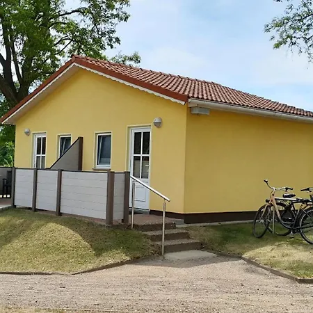 - Zum & 3* Plau am See